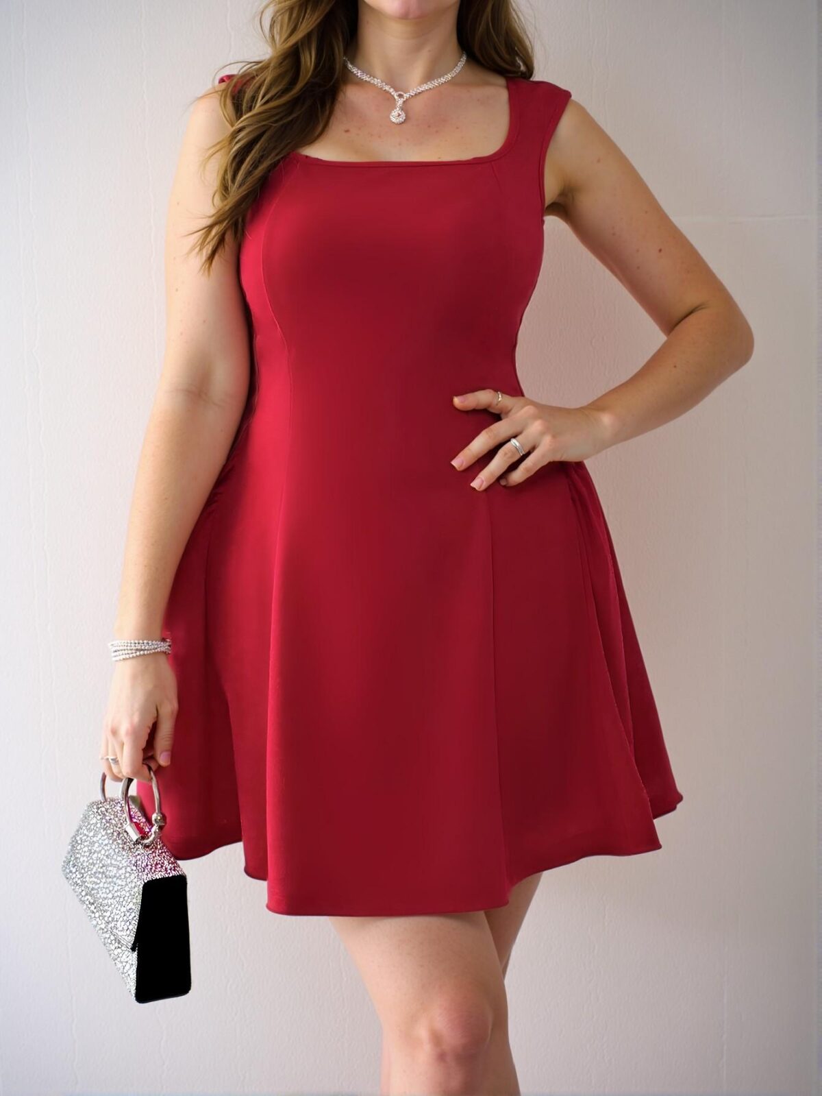 Elegant Red Stylish Waist Cinched Sleeveless Dress for Summer: Chic, Classy and Trendy Fashion Style to Dress to Impress - Image 5