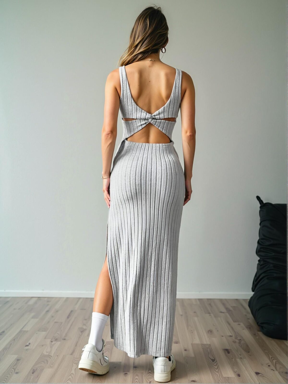 Elegant Light Grey Sophisticated Bodycon Maxi Dress with Split Hem for Spring and Summer Chic, Classy and Trendy Fashion Style to Dress to Impress - Image 2