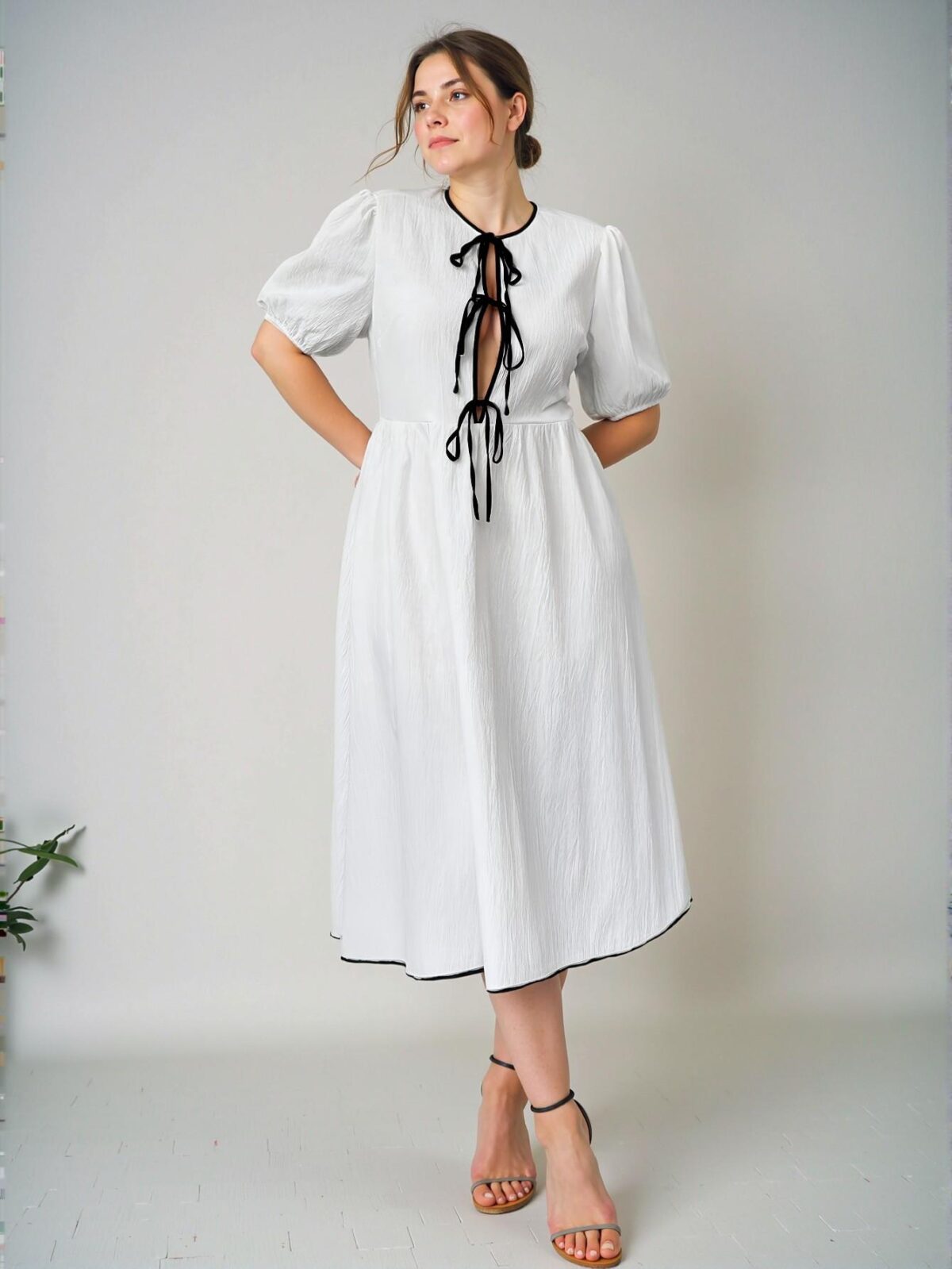 Elegant Black and White Color Block Puff Sleeve A-Line Midi Dress with Bowknot Detail for Various Occasions – Chic, Classy, and Trendy Fashion Style to Dress to Impress - Image 4