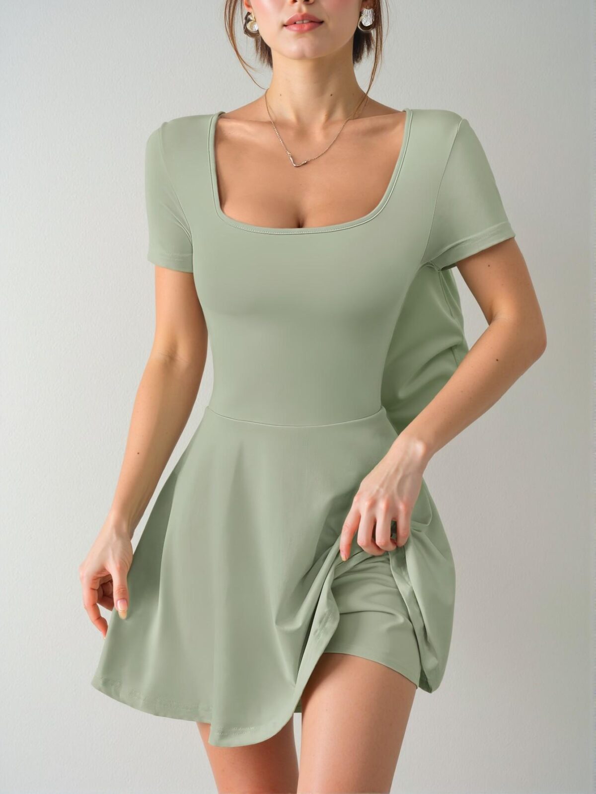 Elegant Mint Green Chic Mini Bodycon Ruffle Hem Dress for Spring and Summer – A Stylish Blend of Class and Trend for Every Occasion