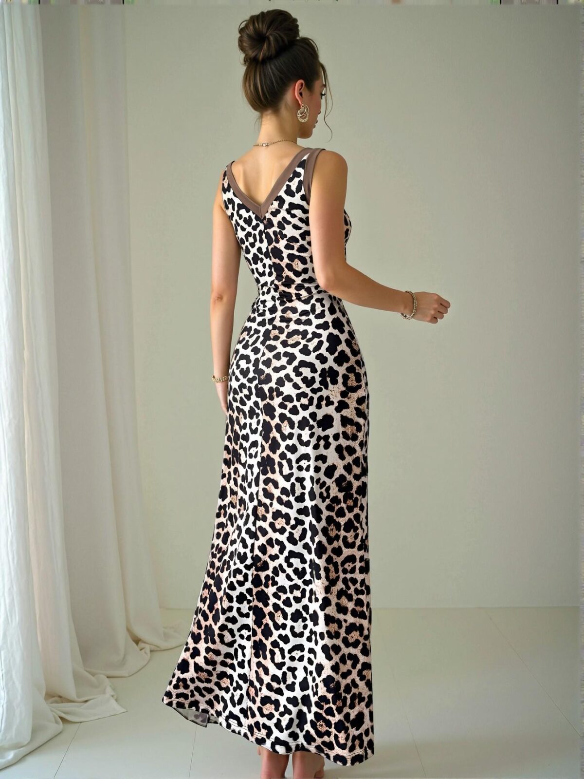 Elegant Multicolor Stylish Front Slit Leopard Print Dress, V-Neck Fitted Sleeveless Symmetric Collar Long Design for Spring and Summer - Chic, Classy and Trendy Fashion Style to Dress to Impress - Image 2