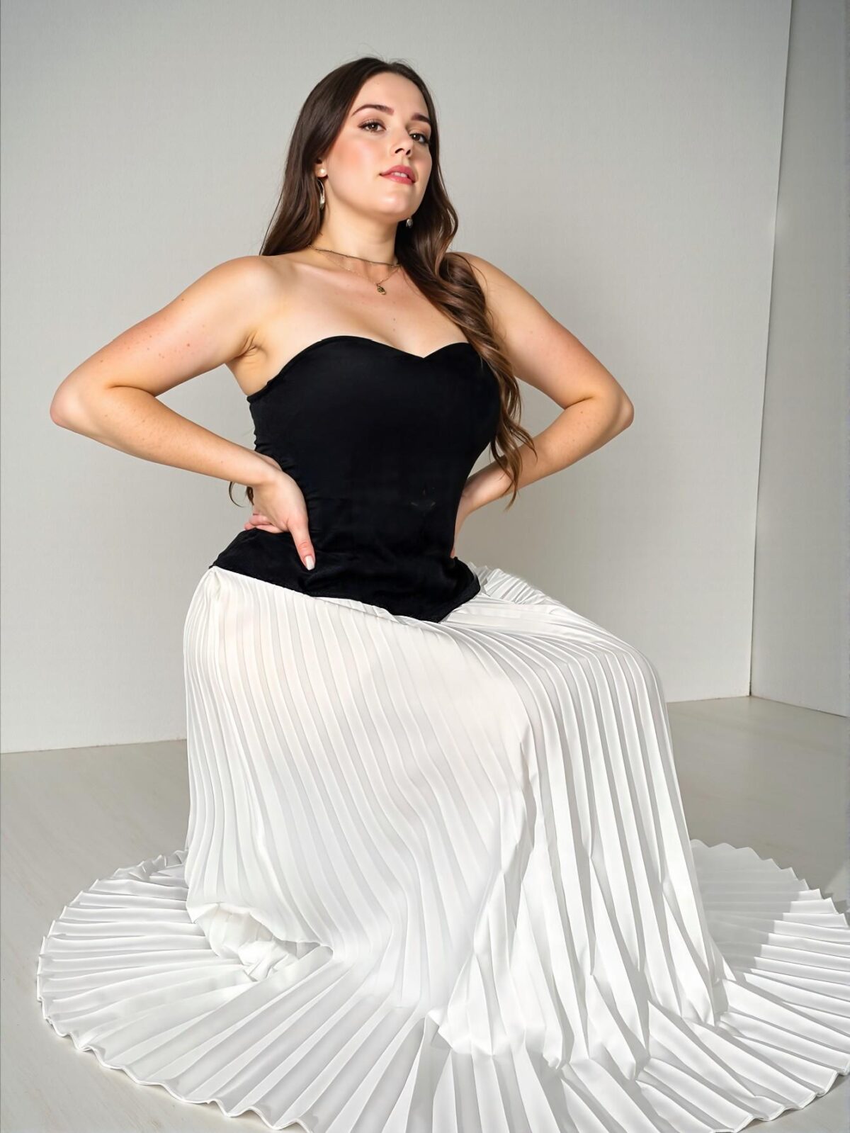 Elegant Black and White Colorblock Pleated Maxi Dress with Strapless Top and A-Line Skirt for Various Occasions – Chic, Classy and Trendy Fashion Style to Dress to Impress