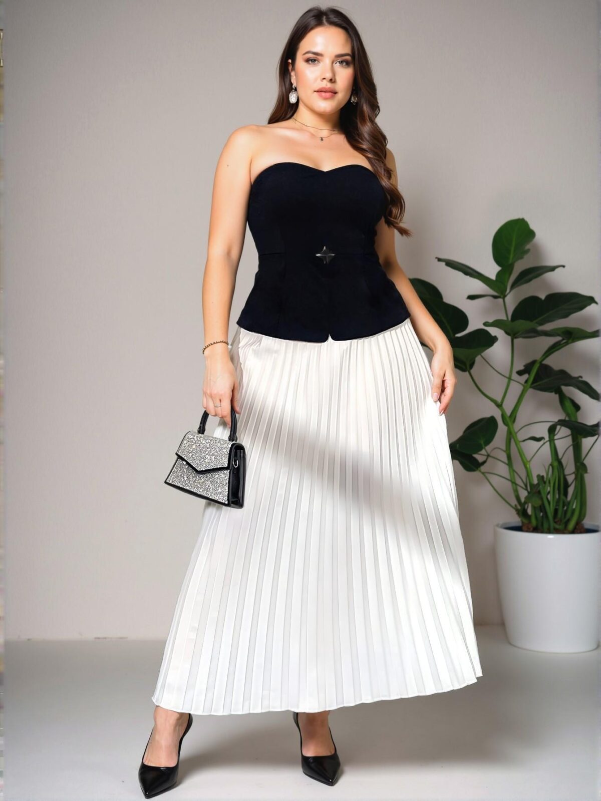 Elegant Black and White Colorblock Pleated Maxi Dress with Strapless Top and A-Line Skirt for Various Occasions – Chic, Classy and Trendy Fashion Style to Dress to Impress - Image 5