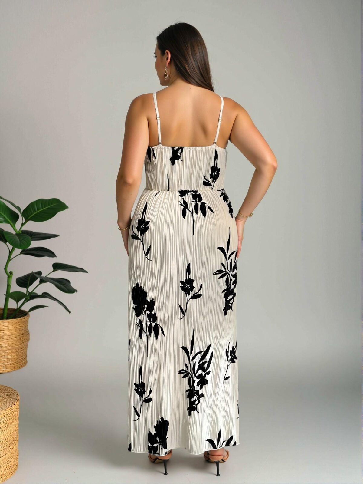 Elegant Apricot Boho-Inspired Floral Print Ruched & Twisted Front Split Hem Sleeveless Beach Dress for Spring/Summer Getaway "Chic, Classy and Trendy Fashion Style to Dress to Impress" - Image 2