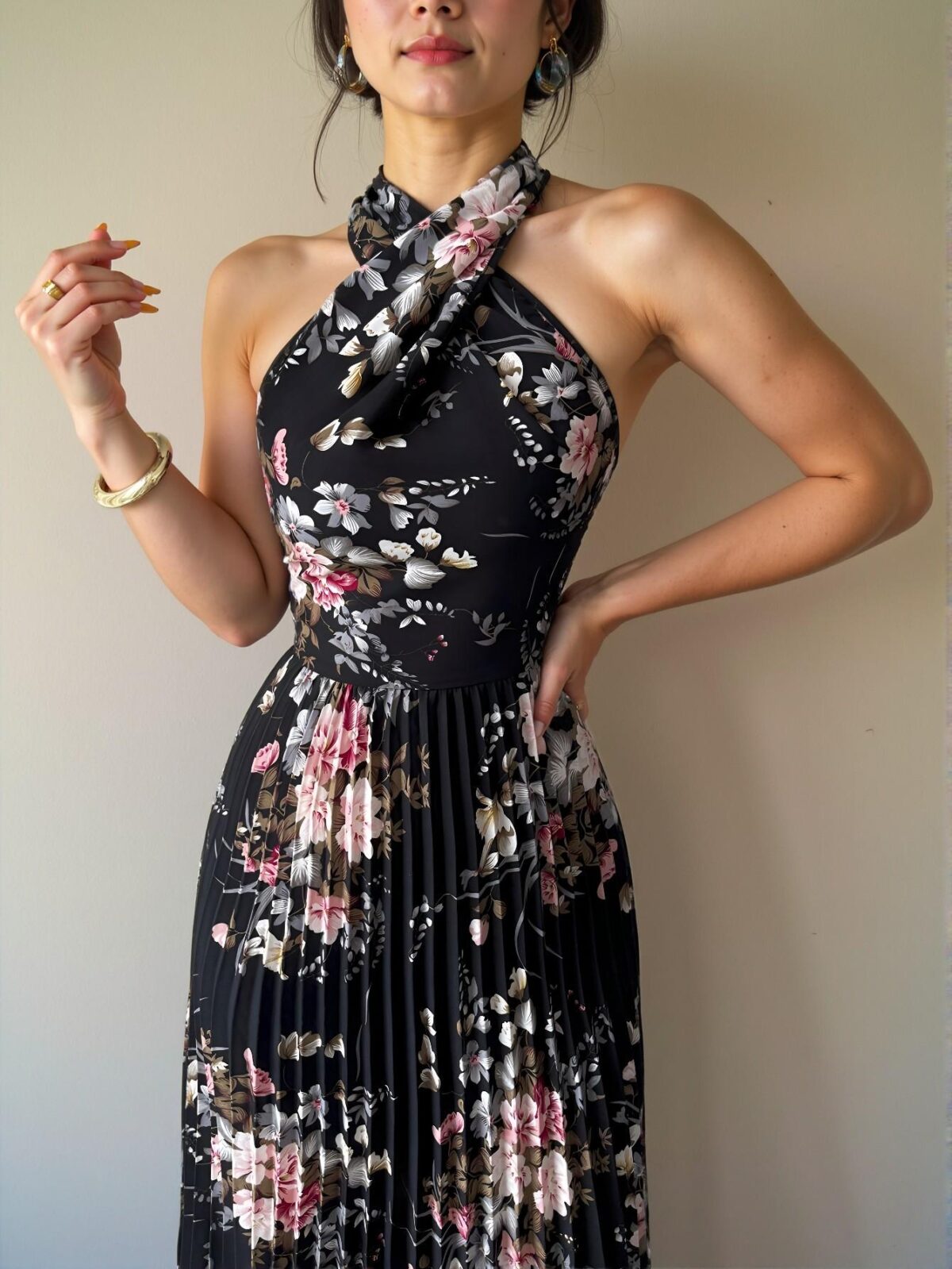 Elegant Black Floral Print A-Line Maxi Dress with Criss-Cross Neck and Bowknot Waist for Spring and Summer - Chic, Classy and Trendy Fashion Style to Dress to Impress - Image 5