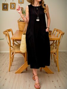 Elegant Black Relaxed Oblique Pocket Maxi Dress for Summer Outings - Chic, Classy and Trendy Fashion Style to Dress to Impress