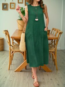 Elegant Green Casual Sleeveless Maxi Dress with Dual Pockets for Beach Vacations – Chic, Classy and Trendy Fashion Style to Dress to Impress