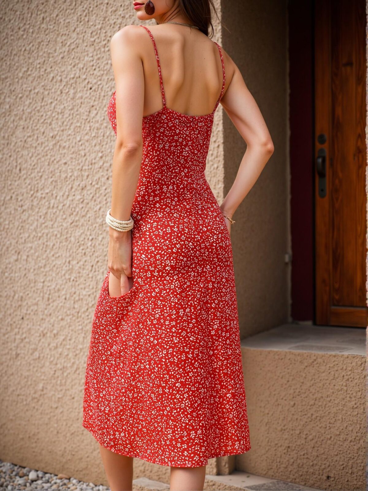 Elegant Red Charming Ditsy Floral Sleeveless Split Hem Midi Dress for Beach Holidays - Chic, Classy and Trendy Fashion Style to Dress to Impress - Image 2