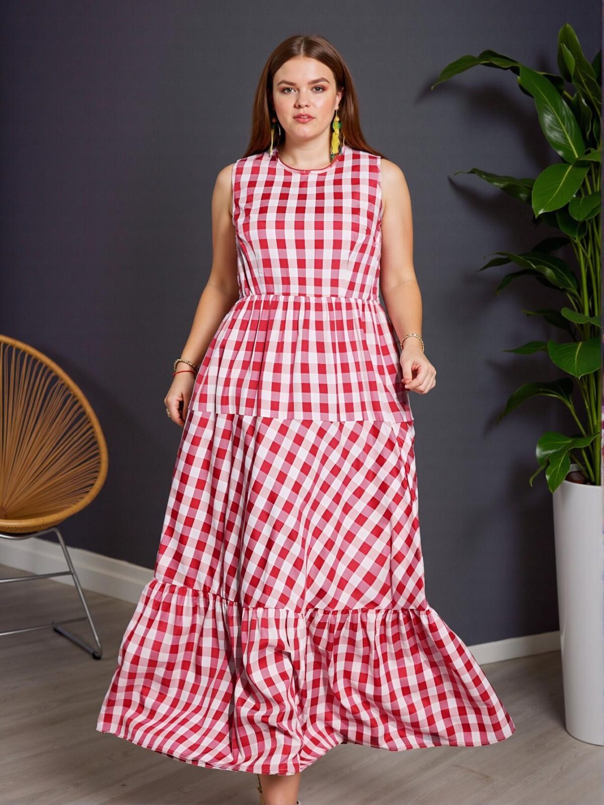 Elegant Multicolor Gathered Waist Sleeveless Dress with Pockets for Spring and Summer, Featuring a Stylish Round Neck and Flounce Hem, Perfect for Effortless Chic Fashion. - Image 2