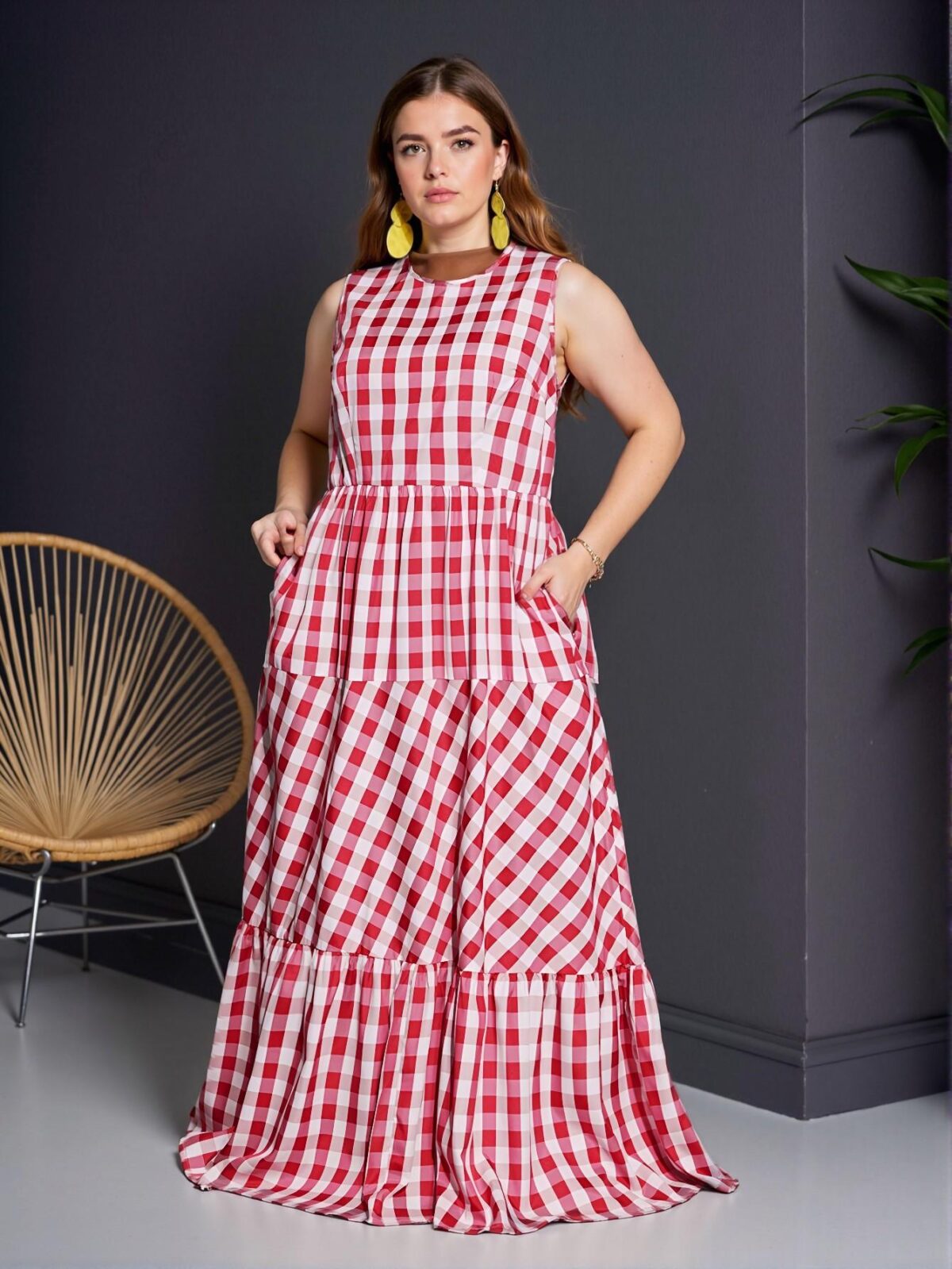 Elegant Multicolor Gathered Waist Sleeveless Dress with Pockets for Spring and Summer, Featuring a Stylish Round Neck and Flounce Hem, Perfect for Effortless Chic Fashion. - Image 3