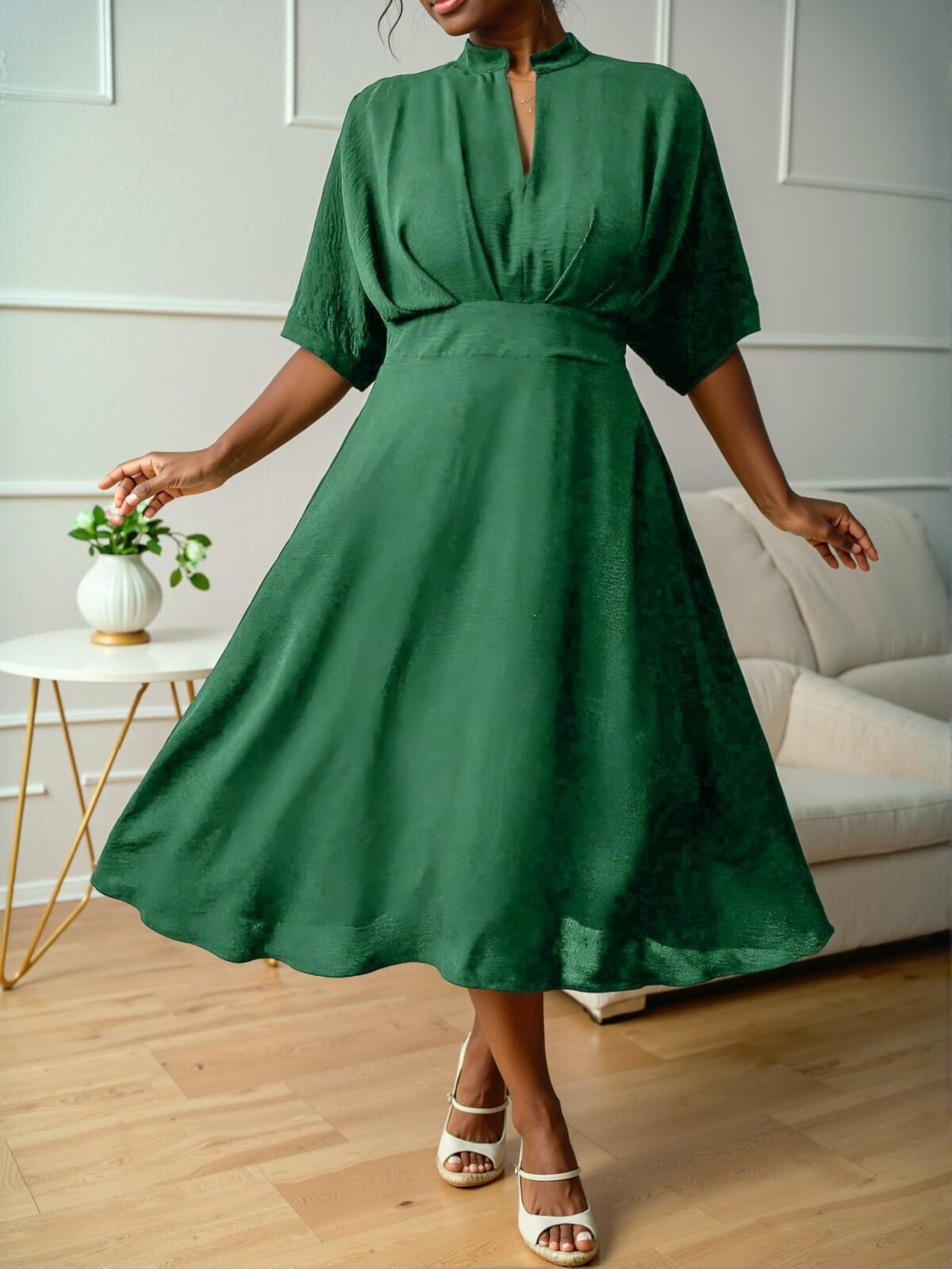 Elegant Green A-Line Midi Plus Size Dress with Pleats and V-Neck for Effortless Summer Style – Chic, Classy, and Trendy Fashion to Dress to Impress - Image 4