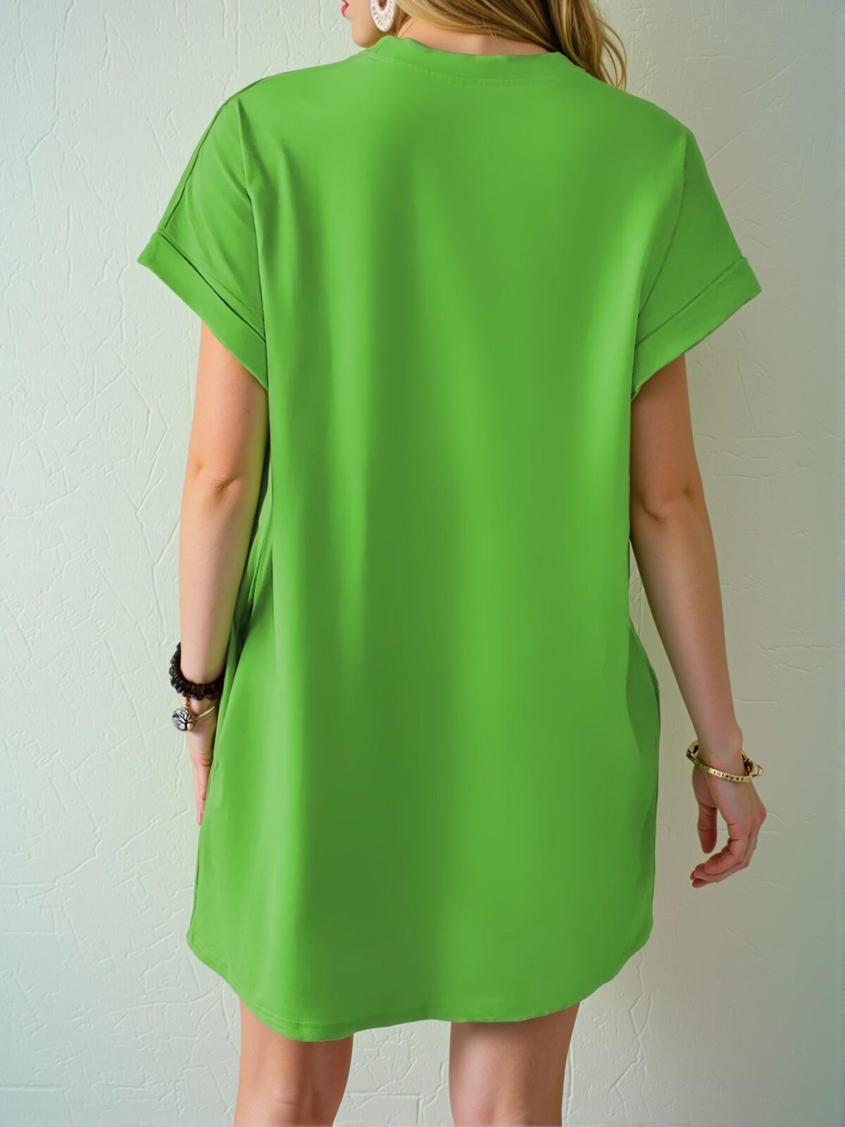 Elegant Green Casual Batwing Sleeve Dress for Spring and Summer - Chic, Classy and Trendy Fashion Style to Dress to Impress - Image 2