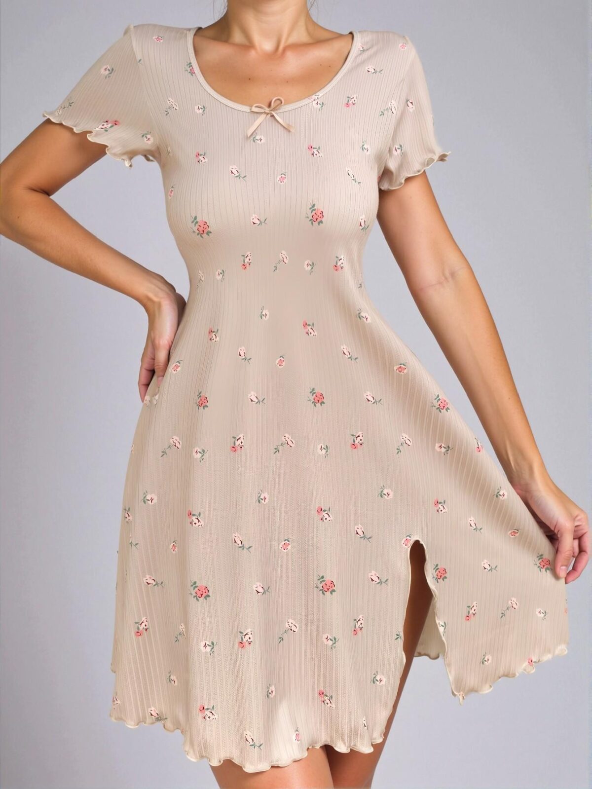 Charming Apricot Ditsy Floral Lettuce Trim Nightdress with Split Hem for Spring and Summer - Chic, Classy and Trendy Fashion Style to Dress to Impress - Image 4