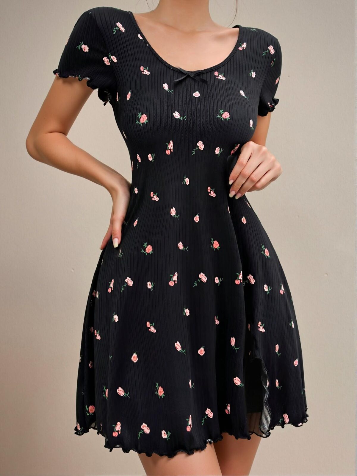 Elegant Black Ditsy Floral Print Lettuce Trim Split Hem Nightdress for Warm Seasons, Chic, Classy and Trendy Fashion Style to Dress to Impress - Image 5