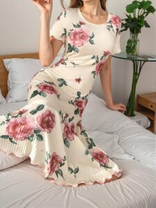 Elegant Multicolor Ruffled Floral Print Short Sleeve Nightgown, Minimalist and Stylish for Everyday Spring and Summer Looks, Chic, Classy and Trendy Fashion Style to Dress to Impress