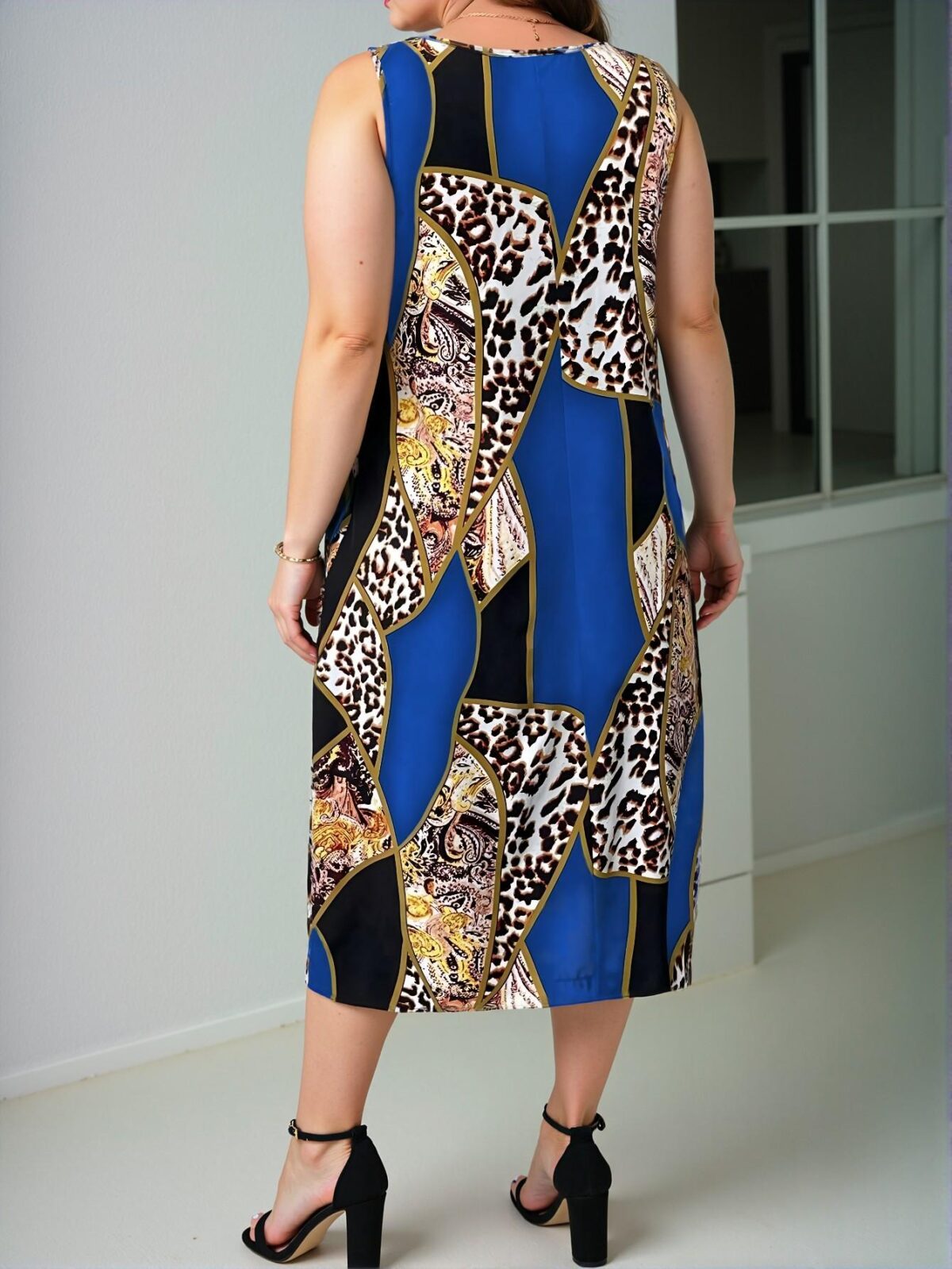 Elegant Blue Sleeveless Allover Print Maxi Dress with Pockets for Women’s Spring and Summer Style "Chic, Classy and Trendy Fashion Style to Dress to Impress" - Image 2