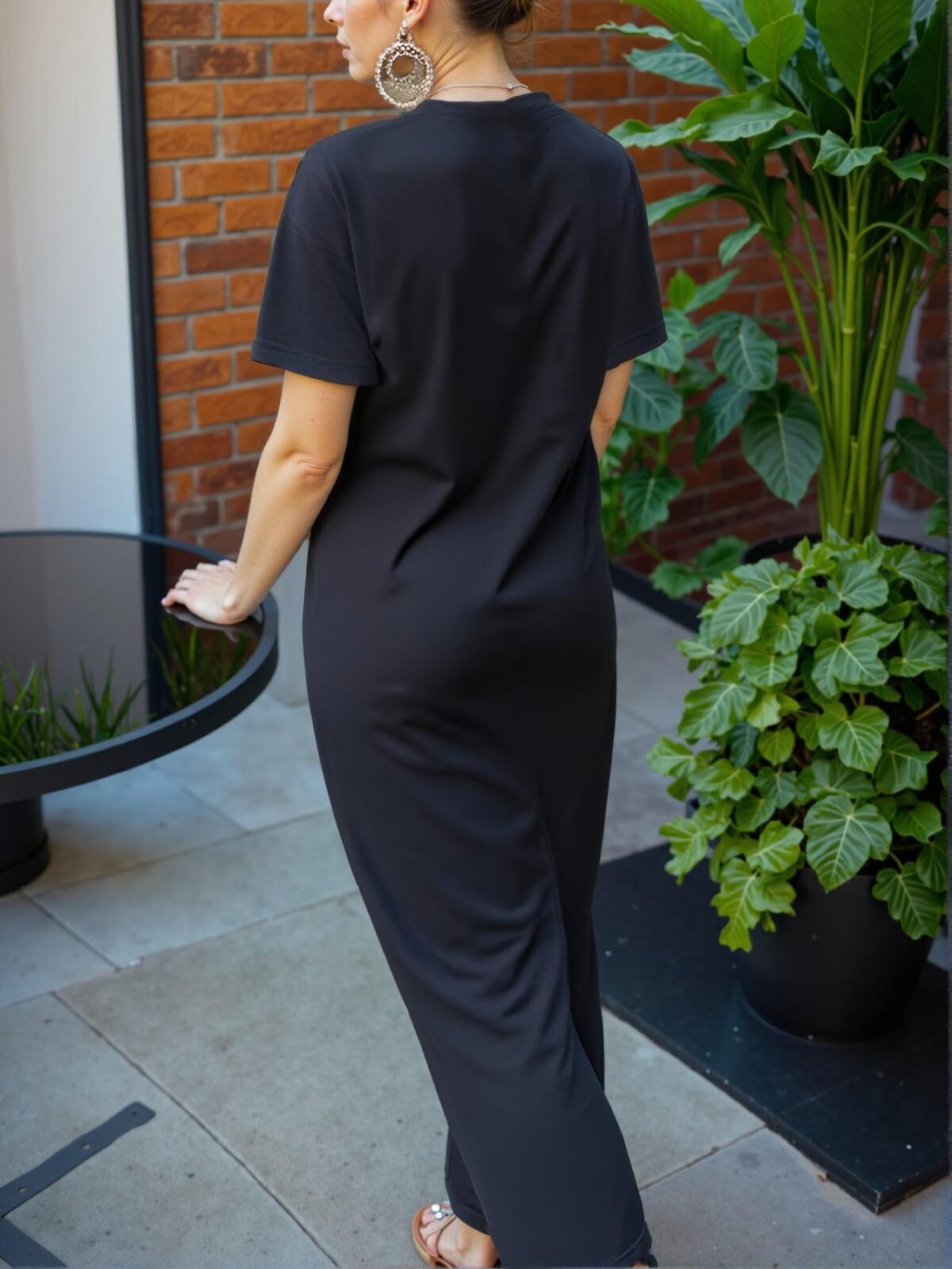 Elegant Black Bodycon Round Neck Short Sleeve Casual Long Dress for Spring and Summer - Chic, Classy and Trendy Fashion Style to Dress to Impress - Image 5