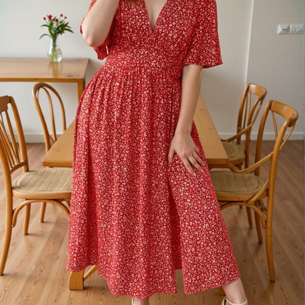 Elegant Red Flowy Floral Print Waist Cinched A-Line Dress for Spring and Summer - Chic, Classy and Trendy Fashion Style to Dress to Impress