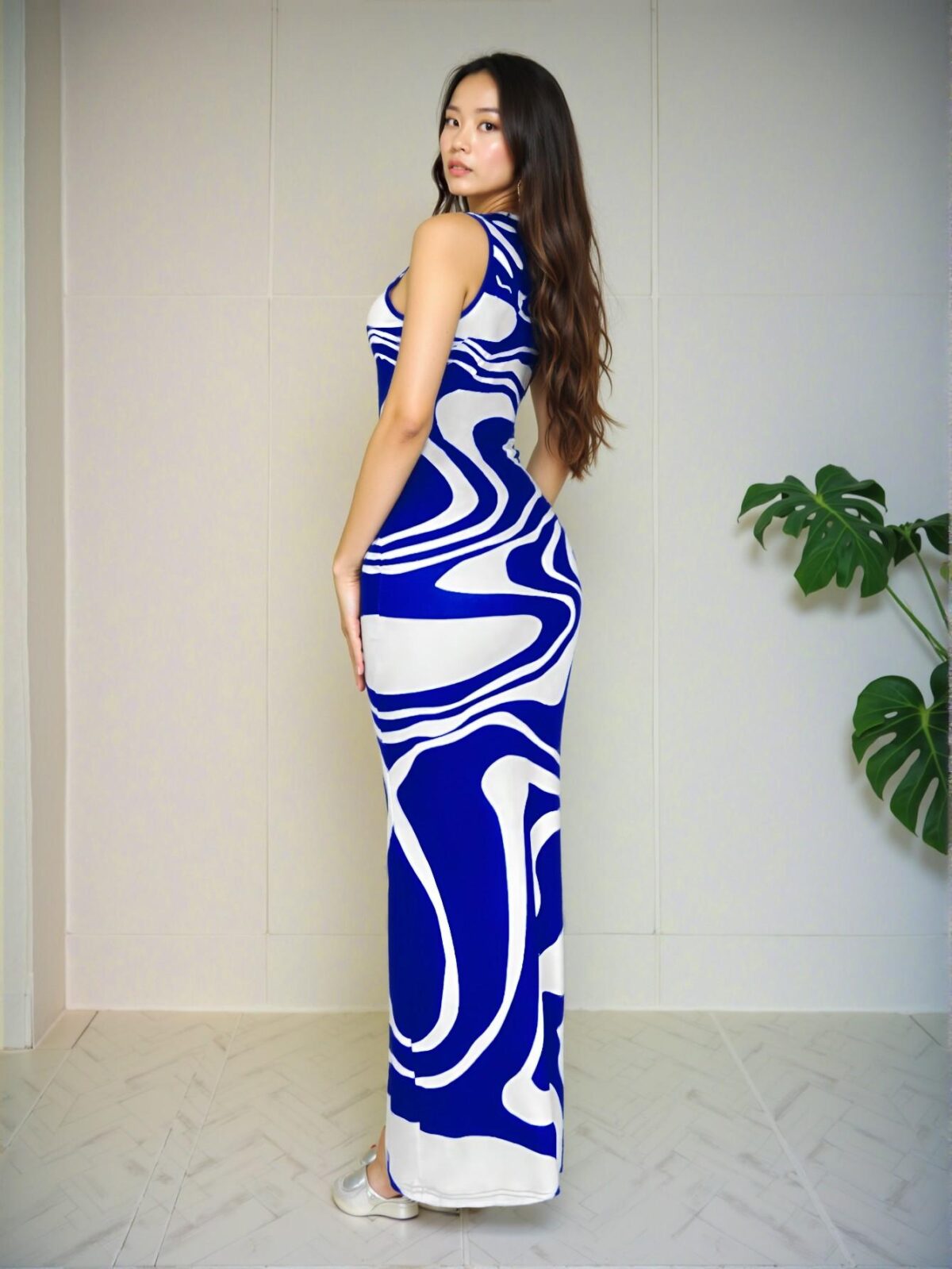Elegant Blue Tie-Dye Print Fitted Maxi Dress for Spring and Summer Chic, Classy and Trendy Fashion Style to Dress to Impress - Image 2