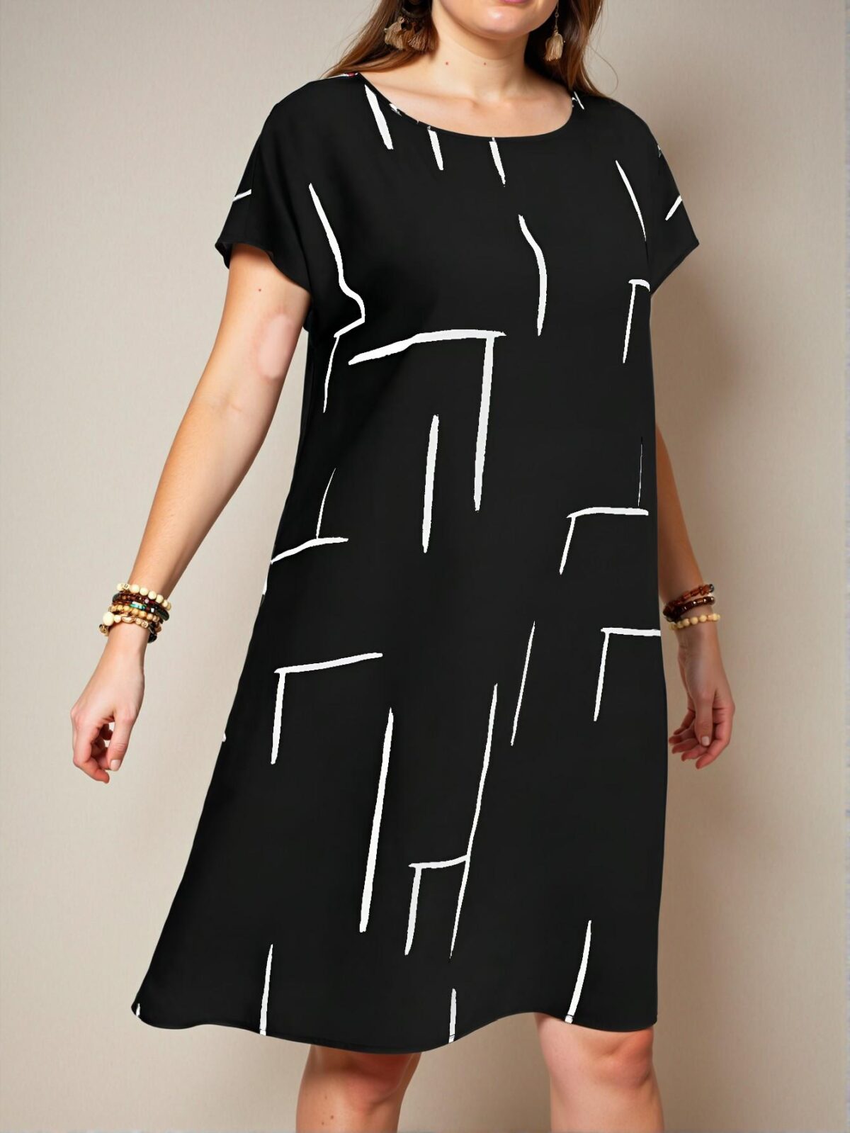 Elegant Black Effortlessly Stylish Plus Size Casual Dress Perfect for Spring and Summer Chic, Classy and Trendy Fashion Style to Dress to Impress - Image 3