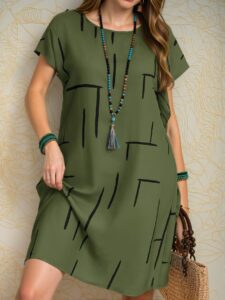 Elegant Army Green Stylish Plus Size Crew Neck Batwing Sleeve Allover Print Casual Dress for Spring and Summer – Chic, Classy and Trendy Fashion Style to Dress to Impress