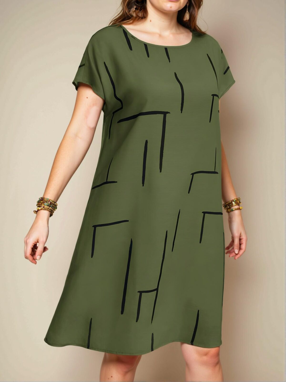 Elegant Army Green Stylish Plus Size Crew Neck Batwing Sleeve Allover Print Casual Dress for Spring and Summer – Chic, Classy and Trendy Fashion Style to Dress to Impress - Image 3