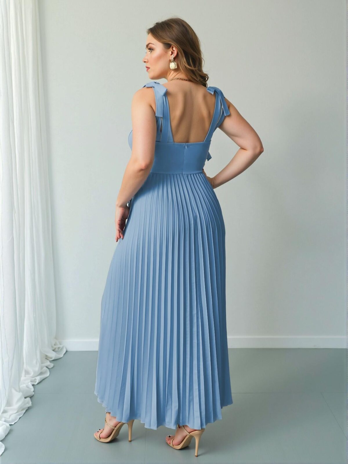 Elegant Blue Flare Dress with Sleeveless Tie Belt for Your Romantic Getaway - Chic, Classy and Trendy Fashion Style to Dress to Impress - Image 2