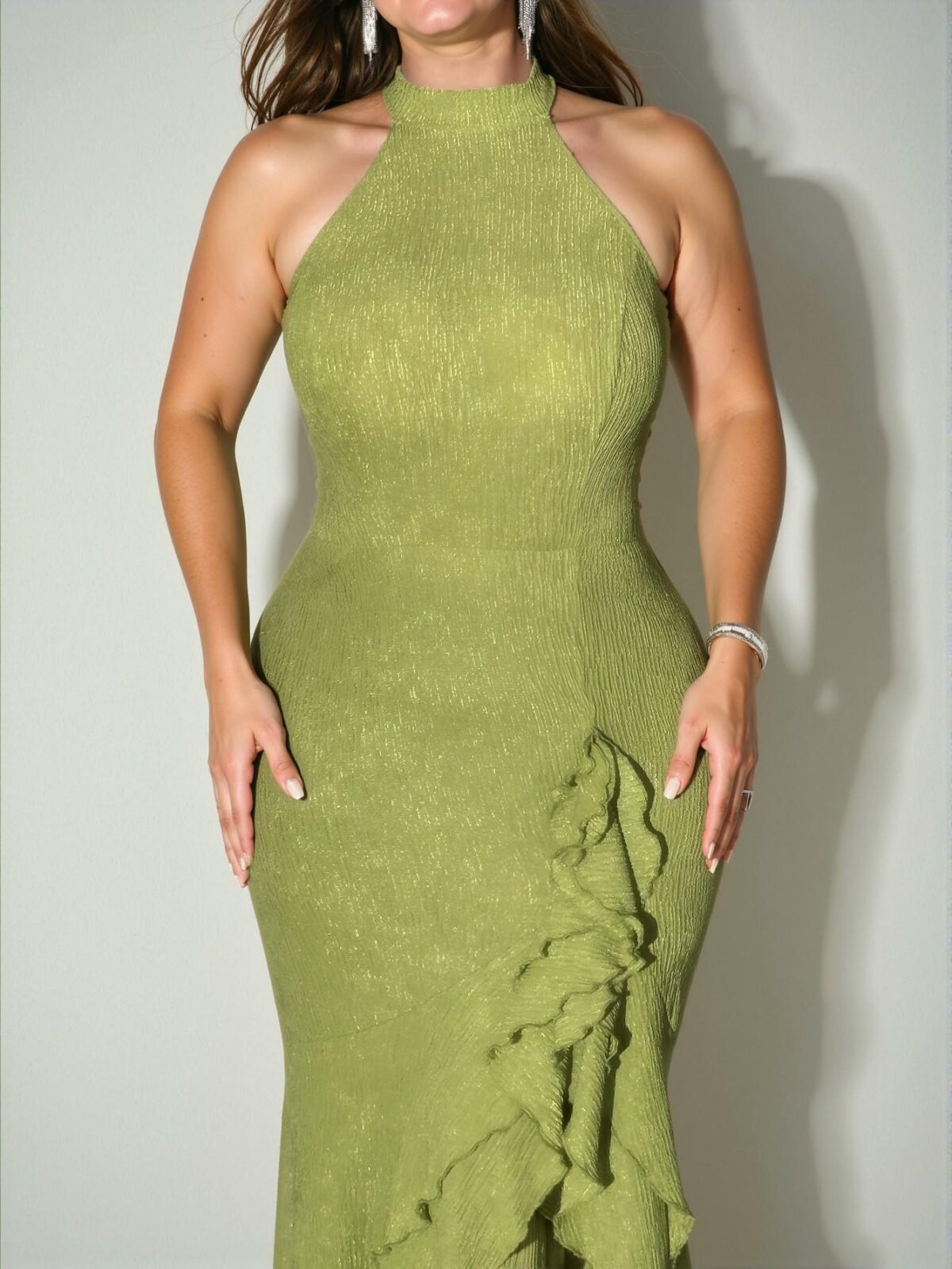 Elegant Green Chic Halter Neck Sleeveless Bodycon Textured Knit Dress for a Classy and Trendy Look to Dress to Impress - Image 4