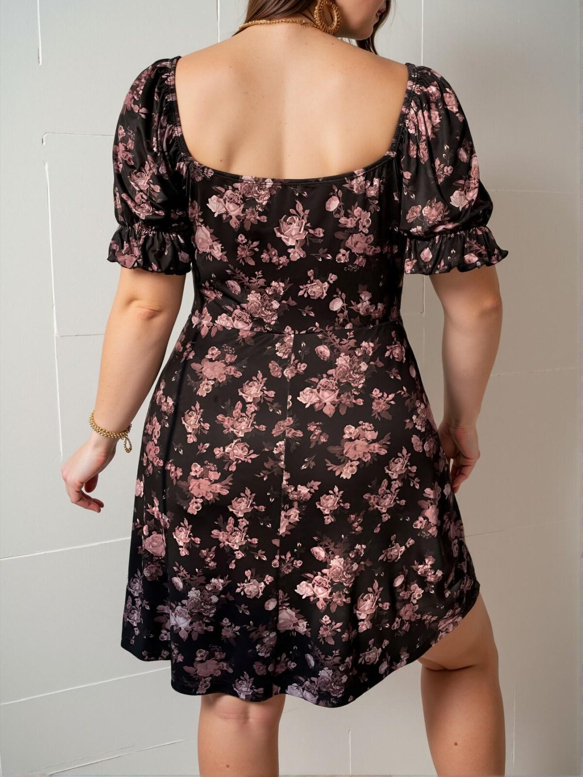 Elegant Multicolor A-Line Puff Sleeve Sweetheart Neck Floral Print Dress - Perfect for Brunch, Beach Days, and Parties - Chic, Classy and Trendy Fashion Style to Dress to Impress - Image 2