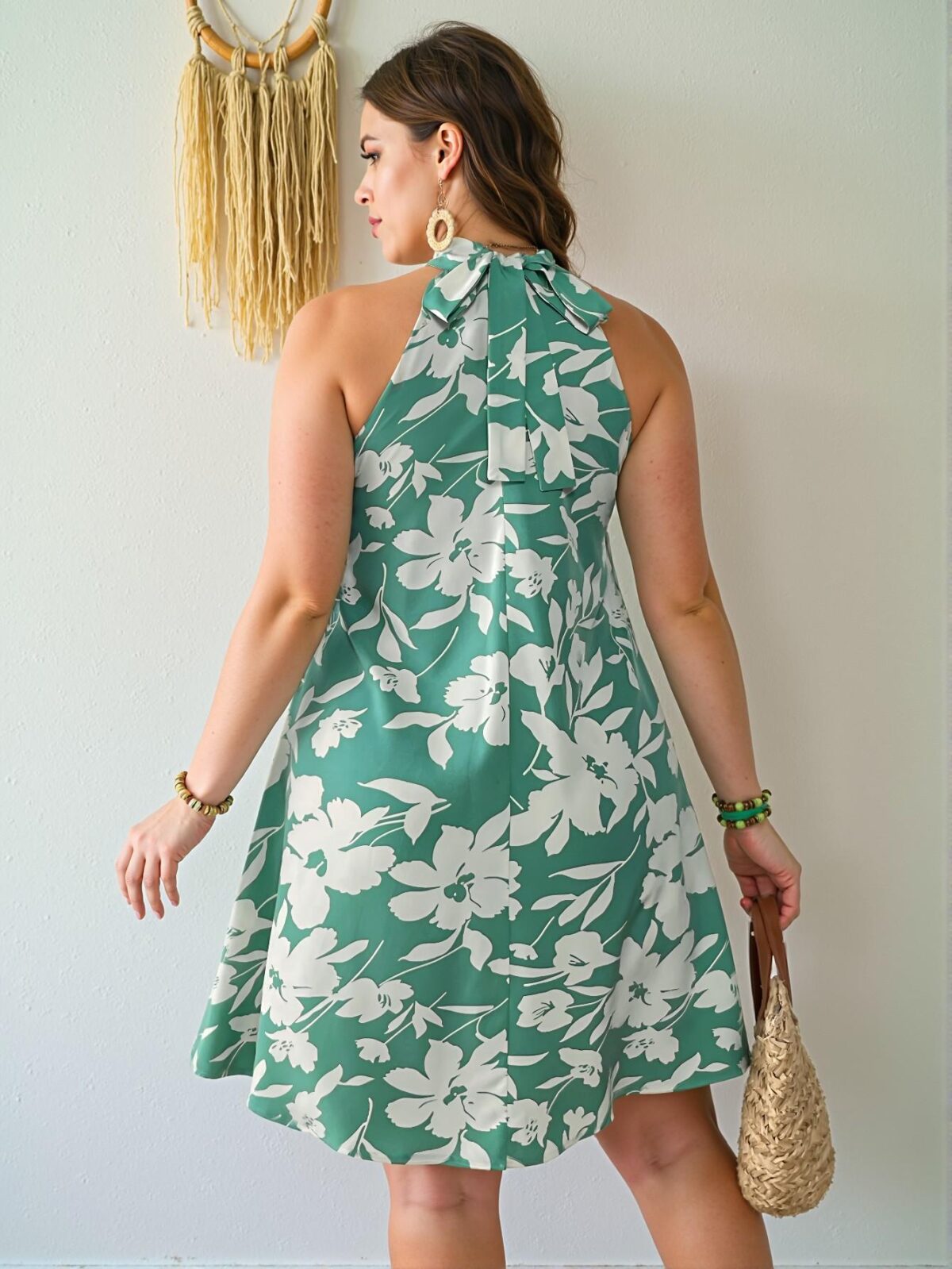 Elegant Green Flared A-Line Leaf Print Halter Vacation Dress Chic, Classy and Trendy Fashion Style to Dress to Impress - Image 2