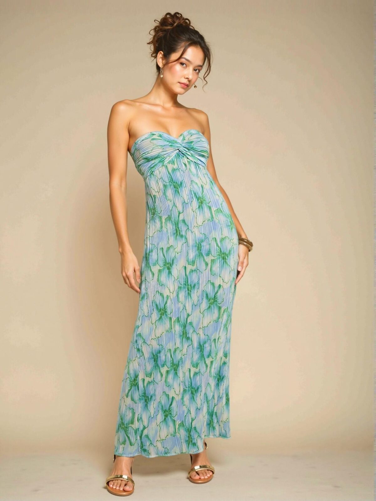 Elegant Green Boho Floral Allover Print Tie-Knot Backless Maxi Dress with Side Slit "Chic, Classy and Trendy Fashion Style to Dress to Impress" - Image 4