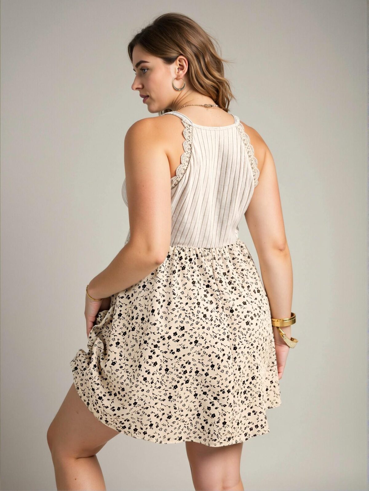 Elegant Multicolor A-Line Floral Print Plus Size Lace Halter Dress for Vacation Summer Wear - Chic, Classy and Trendy Fashion Style to Dress to Impress - Image 2