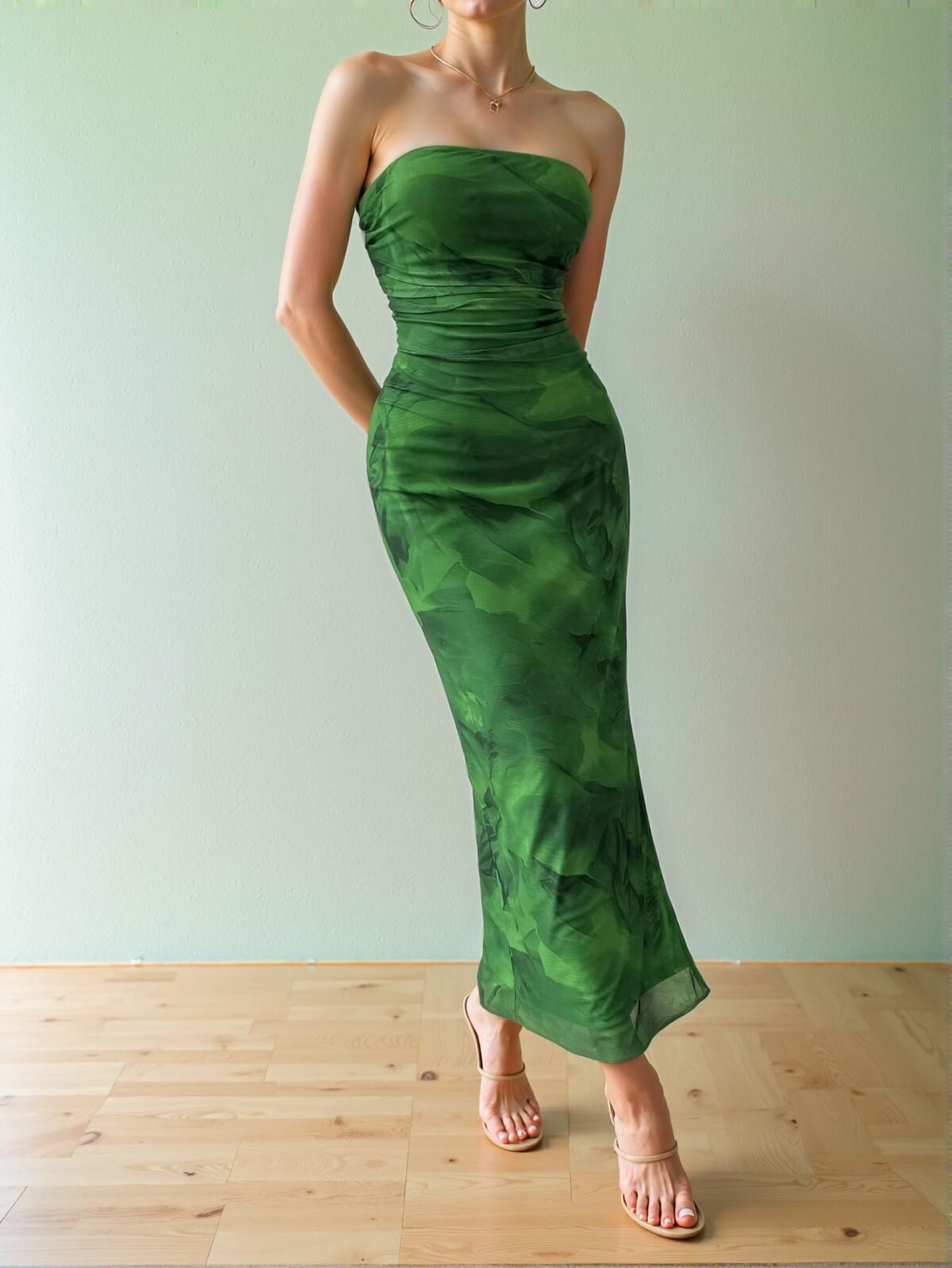 Elegant Green Bodycon Maxi Dress with Strapless Design and Side Slit Hemline for Spring and Summer - Chic, Classy and Trendy Fashion Style to Dress to Impress - Image 4