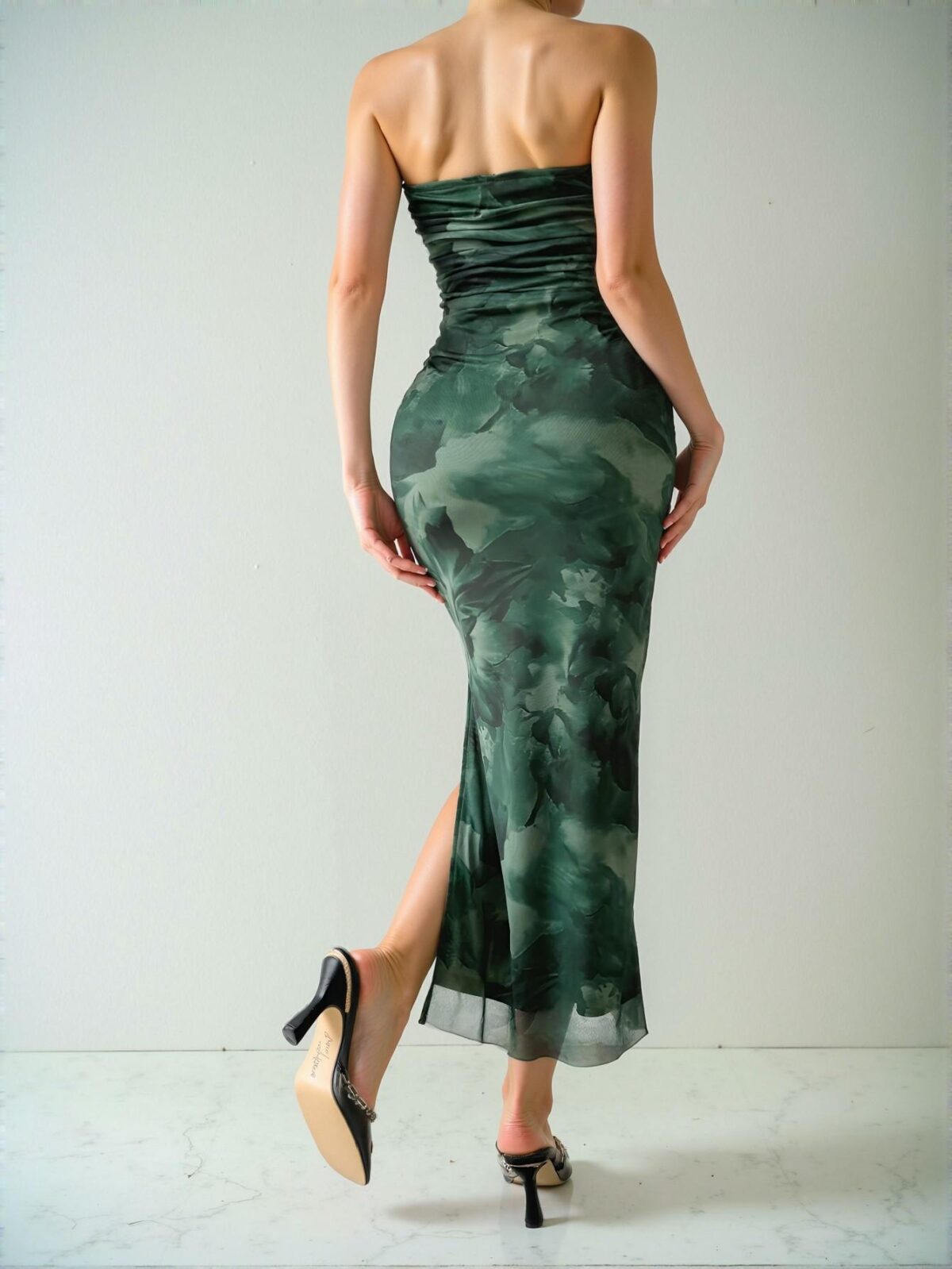 Elegant Dark Green Stylish Tie Dye Split Thigh Tube Bodycon Maxi Dress for Spring and Summer – Chic, Classy and Trendy Fashion Style to Dress to Impress - Image 2
