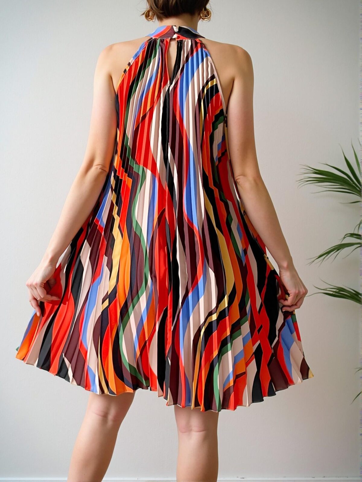 Elegant Multicolor Allover Print Halter Neck Dress with Keyhole Back and Pleated Details for Spring and Summer - Chic, Classy and Trendy Fashion Style to Dress to Impress - Image 2
