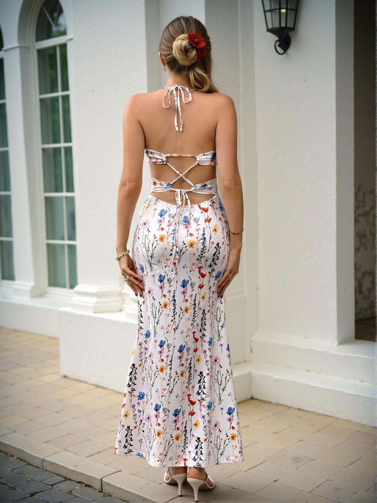 Elegant Apricot Floral Print Backless Halter Dress, Ideal for Spring and Summer Getaways - Chic, Classy and Trendy Fashion Style to Dress to Impress - Image 2