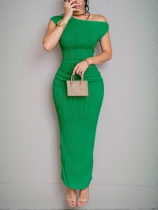 Elegant Green One-Shoulder Off-Shoulder Maxi Dress with Pleated Design in Soft Knitted Fabric for Spring and Summer - Chic, Classy and Trendy Fashion Style to Dress to Impress