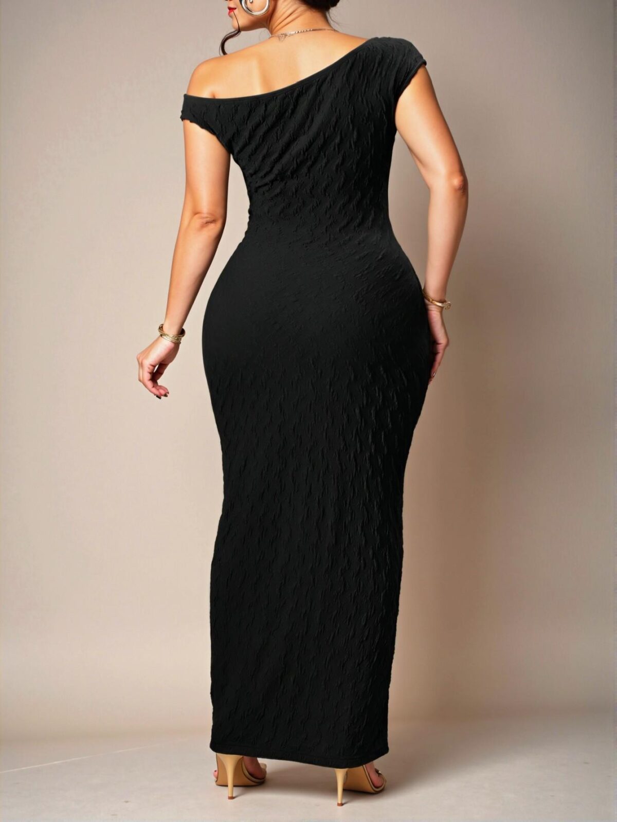 Elegant Black Asymmetrical Ruched Fitted Dress for Women - Perfect for Christmas, Graduation, and Holiday Events - Chic, Classy and Trendy Fashion Style to Dress to Impress - Image 3