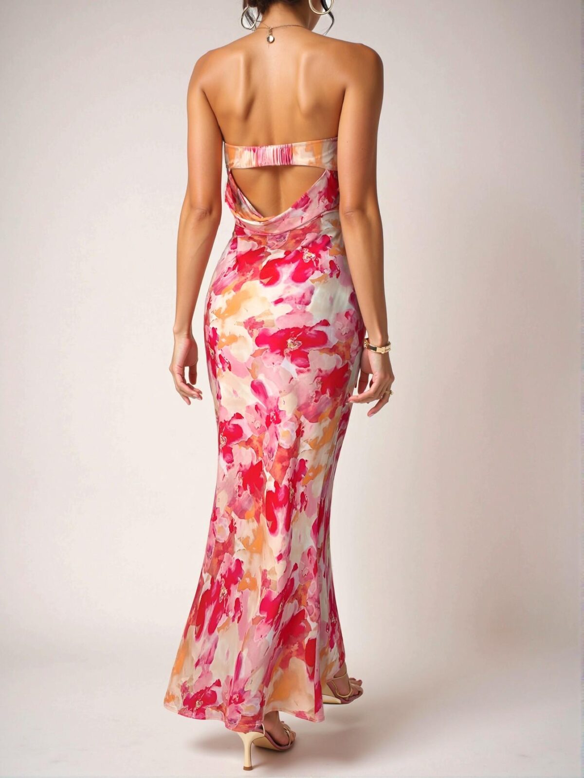 Elegant Hot Pink Backless Floral Print Strapless Vacation Dress for Women – Chic, Classy and Trendy Fashion Style to Dress to Impress! - Image 2