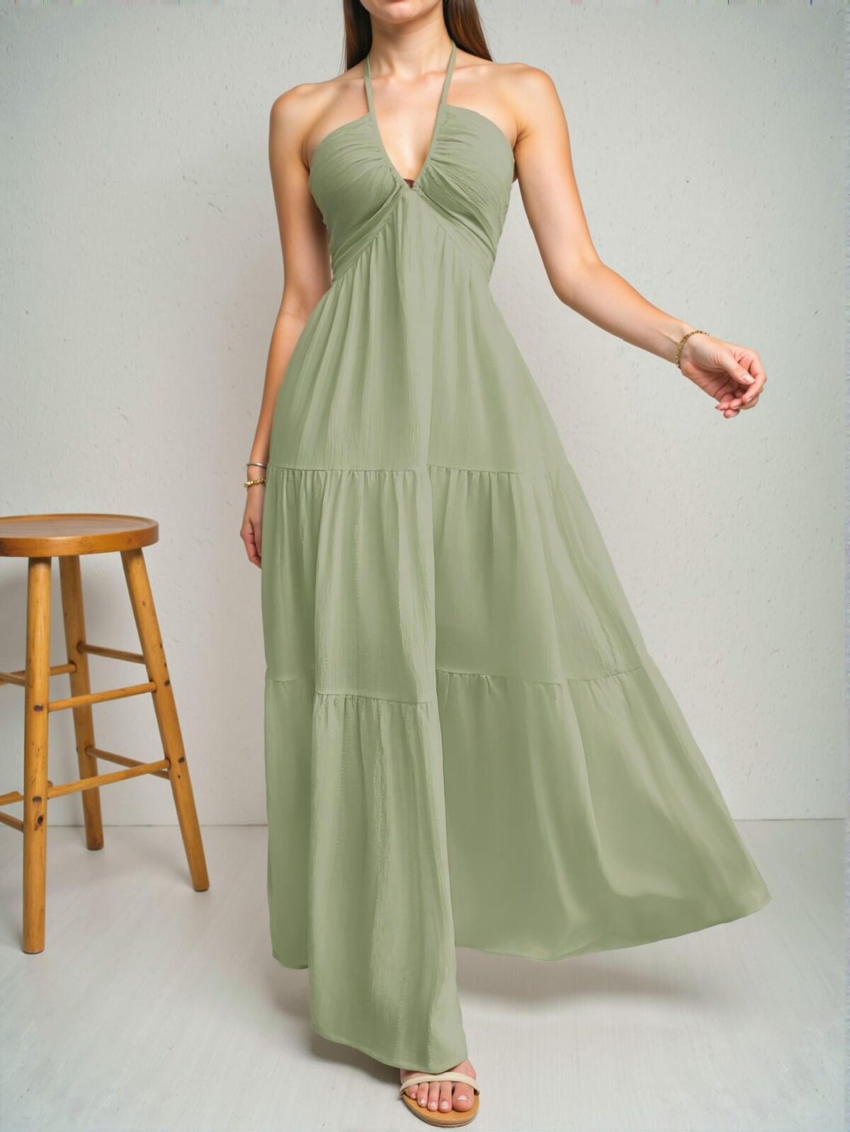 Elegant Green Romantic Floral Halter Neck Pleated Backless A-Line Dress for Summer Getaways, Chic and Trendy Fashion to Dress to Impress