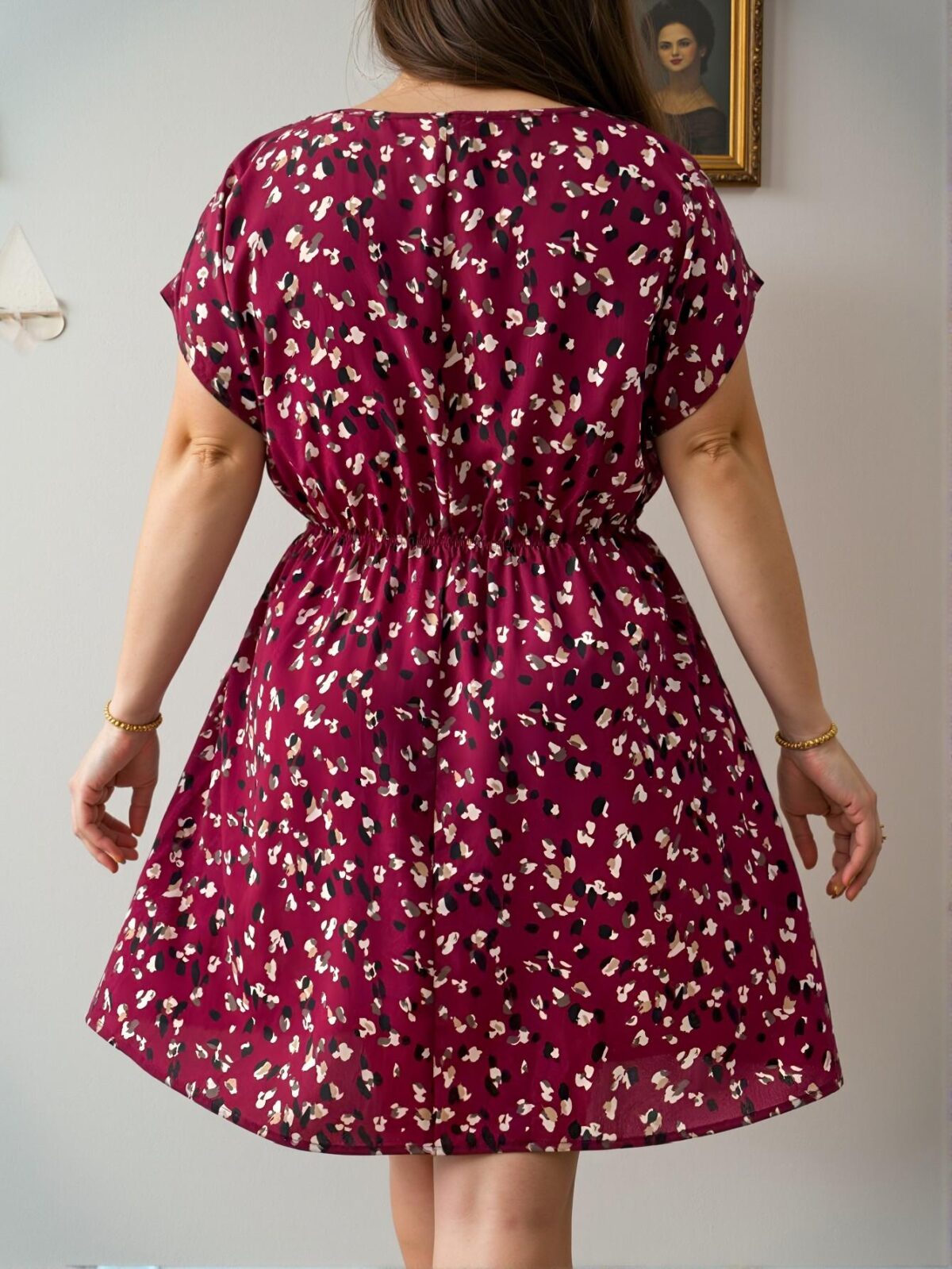 Elegant Burgundy Bohemian Floral Print Round Neck Batwing Sleeve Casual Beach Dress, Perfect for Summer Holiday Outfits – Chic, Classy and Trendy Fashion Style to Dress to Impress. - Image 2