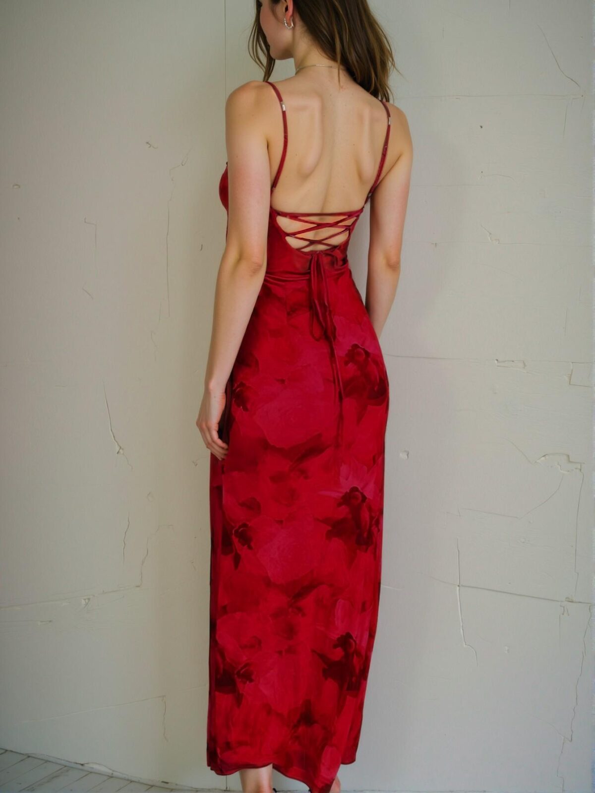 Elegant Red "Chic European and American Style Printed Pocket Design Halter Dress with Fanny Pack and Hip Skirt for Spring and Summer 2025" "Chic, Classy and Trendy Fashion Style to Dress to Impress" - Image 3