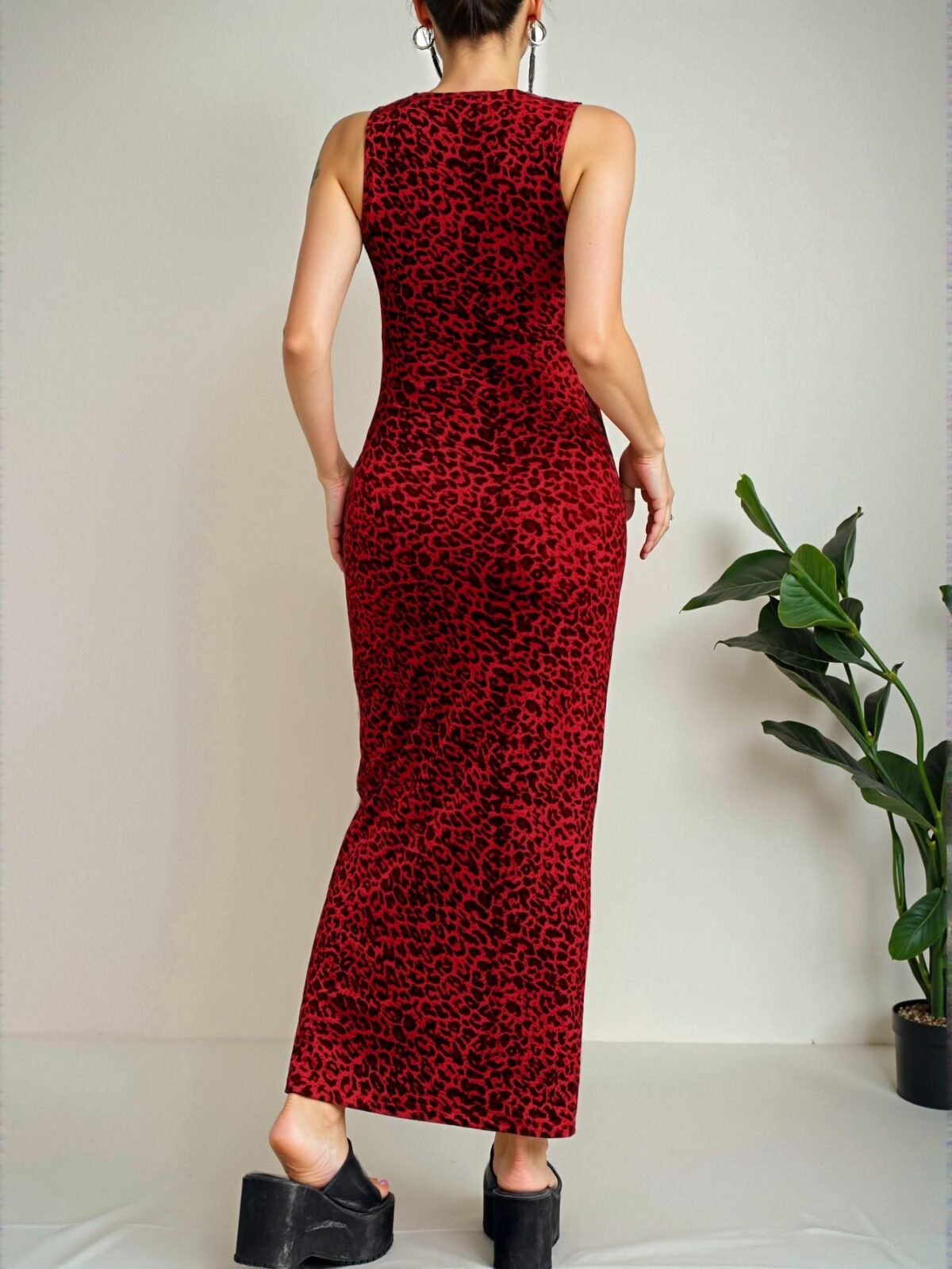 Elegant Red Stylish Leopard Print Knitted Sleeveless Bodycon Dress Perfect for Spring and Summer Chic, Classy and Trendy Fashion Style to Dress to Impress - Image 2