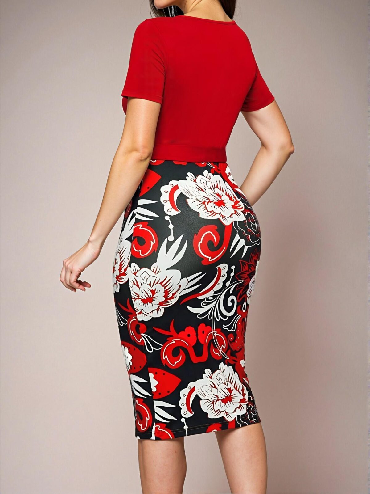 Elegant Red Stylish Patchwork Floral Bodycon Mini Dress Perfect for Spring and Summer Commutes - Chic, Classy and Trendy Fashion Style to Dress to Impress - Image 2