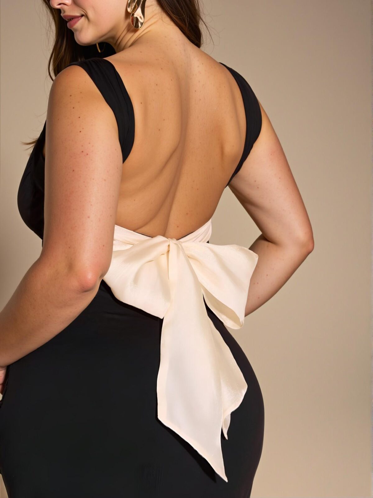 Elegant Black Bodycon Backless Crossed Strap Dress for Casual, Date Nights, Parties, and Graduations - Chic, Classy, and Trendy Fashion Style to Dress to Impress - Image 5
