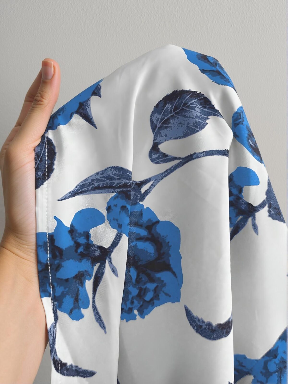 Elegant Blue Off-Shoulder Floral Print Dress with Thigh Split for Spring and Summer Celebrations - Chic, Classy and Trendy Fashion Style to Dress to Impress - Image 3
