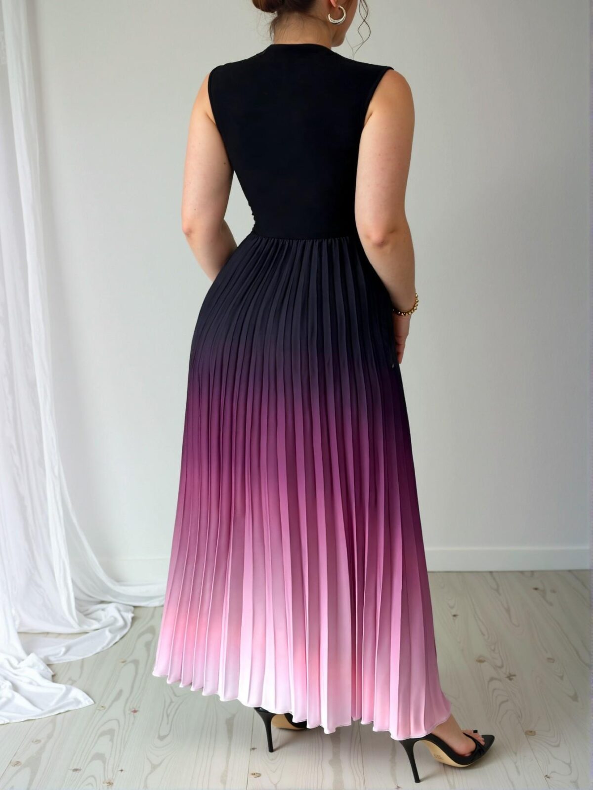 Elegant Multicolor Stylish Sleeveless Stand Collar Pleated A-Line Maxi Dress for Spring and Summer - Chic, Classy and Trendy Fashion Style to Dress to Impress - Image 2