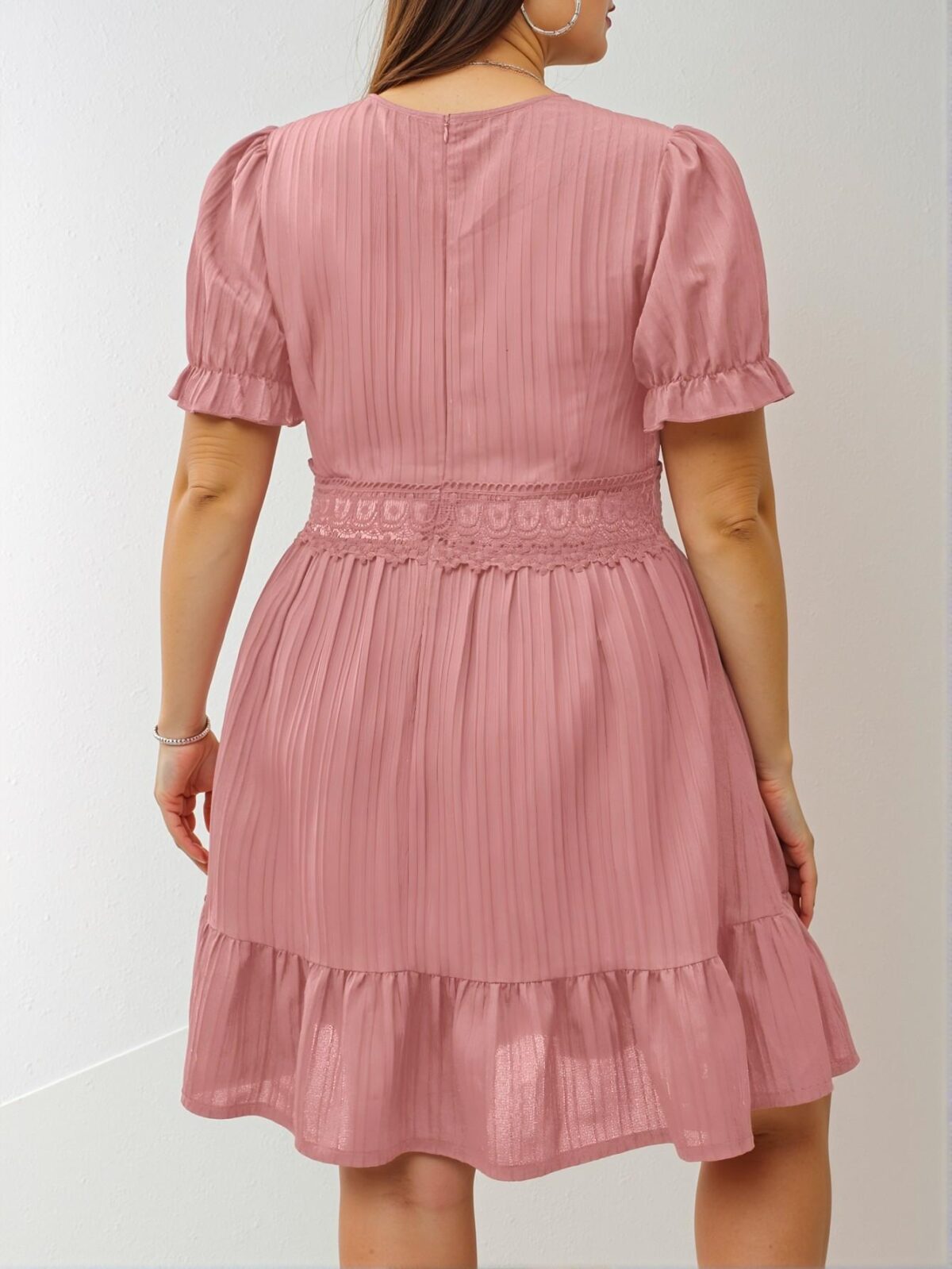 Elegant Baby Pink A-Line Summer Dress with Puff Sleeves and Lace Patchwork Details – Chic, Classy and Trendy Fashion Style to Dress to Impress - Image 2