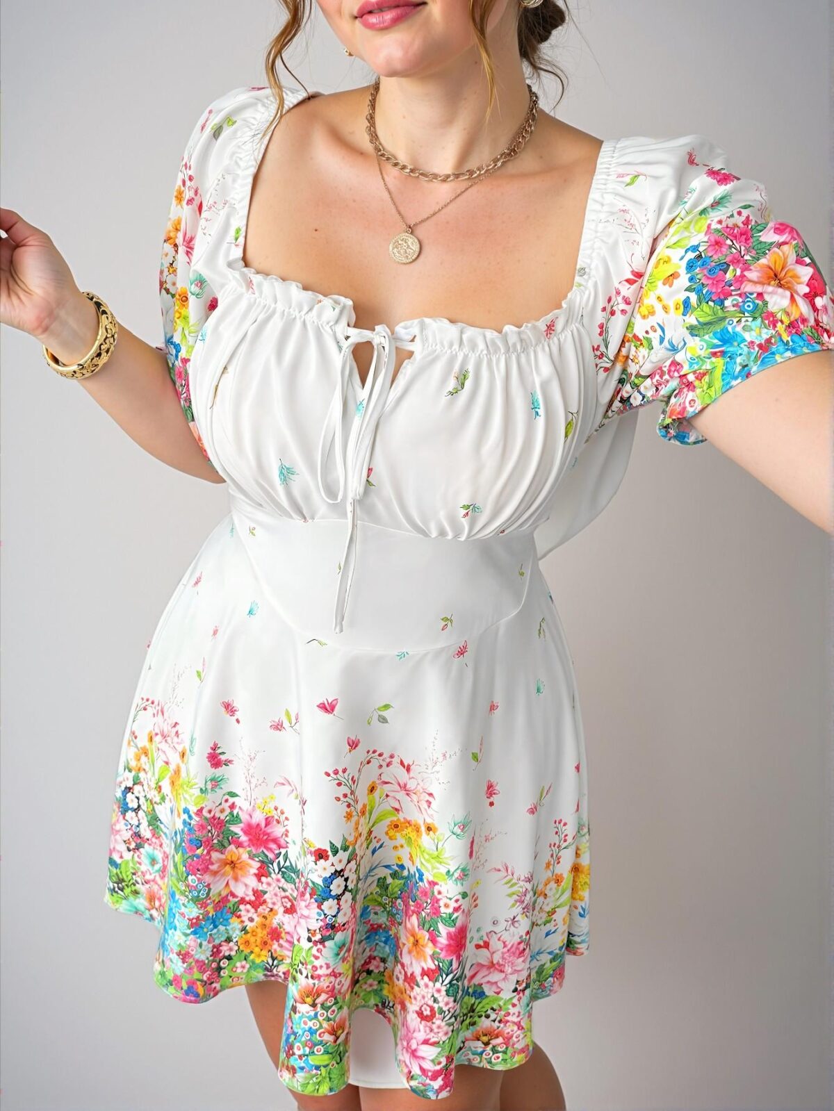 Elegant White Flowy Plus Size Casual Chinese Style Vacation Dress for Various Occasions Like Parties, Gatherings, and Holidays. Comfortable, Versatile, and Slimming for Spring/Summer. Chic, Classy and Trendy Fashion Style to Dress to Impress. - Image 3