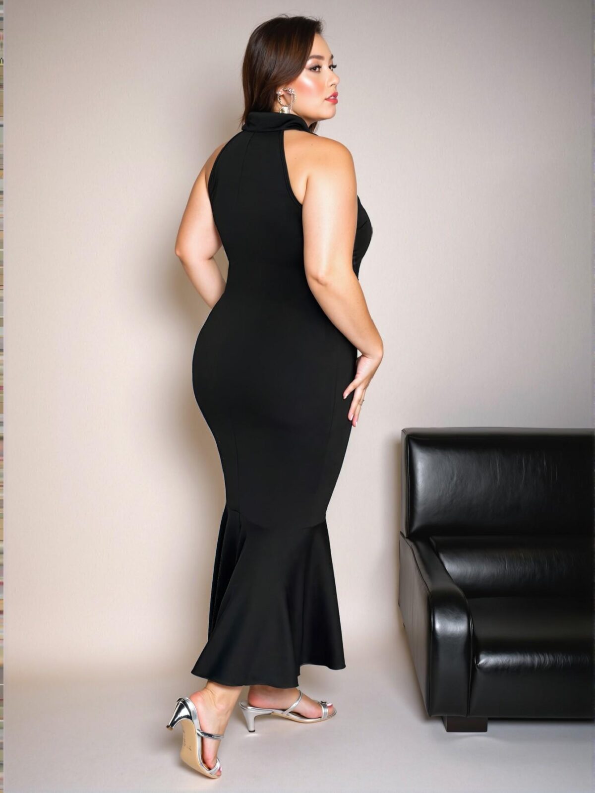 Elegant Black Bodycon Mermaid Hem Cheongsam Dress with Drape Neck for Spring and Summer - Chic, Classy and Trendy Fashion Style to Dress to Impress - Image 2